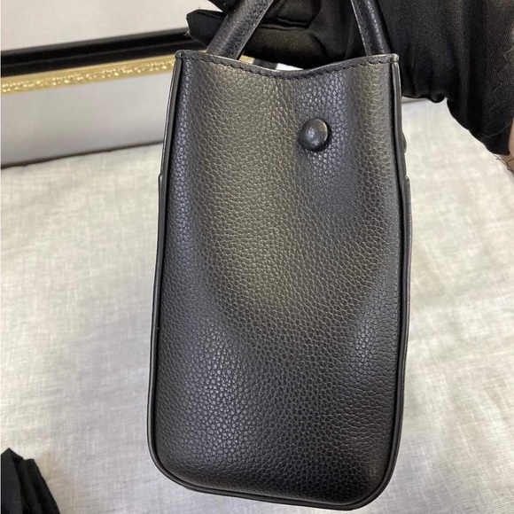 Chanel Executive Neo Grained Mini - Picture 11 of 17